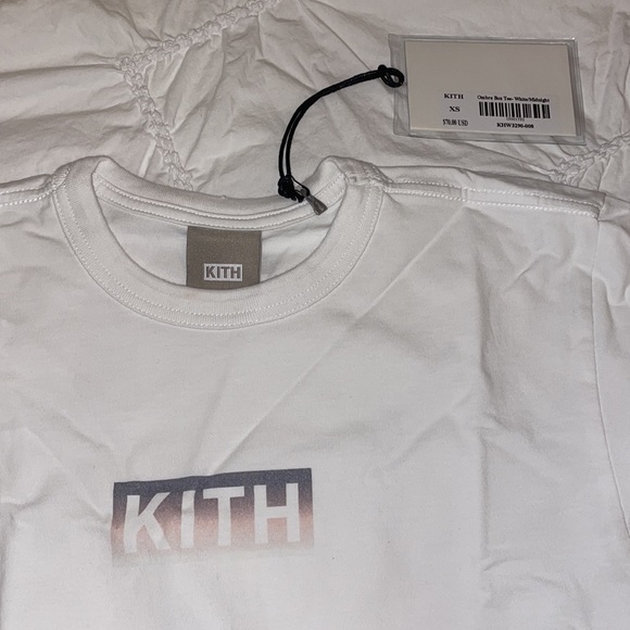 Kith Tshirt - Picture 3 of 5